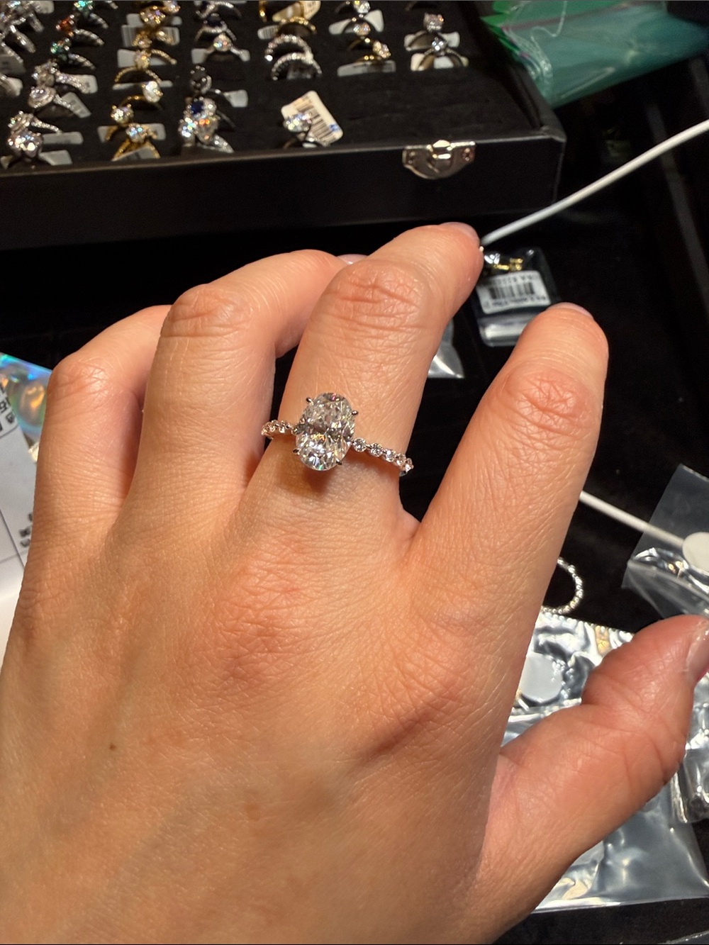 Sterling Silver Oval-Cut Moissanite Engagement Ring - Clear